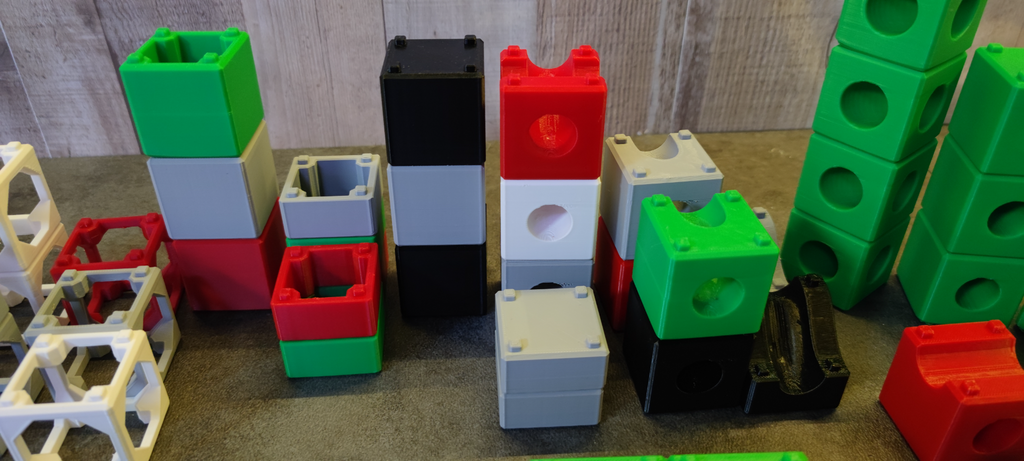 Marbel Bloxx - V2.0 - a brick based marbel run fun