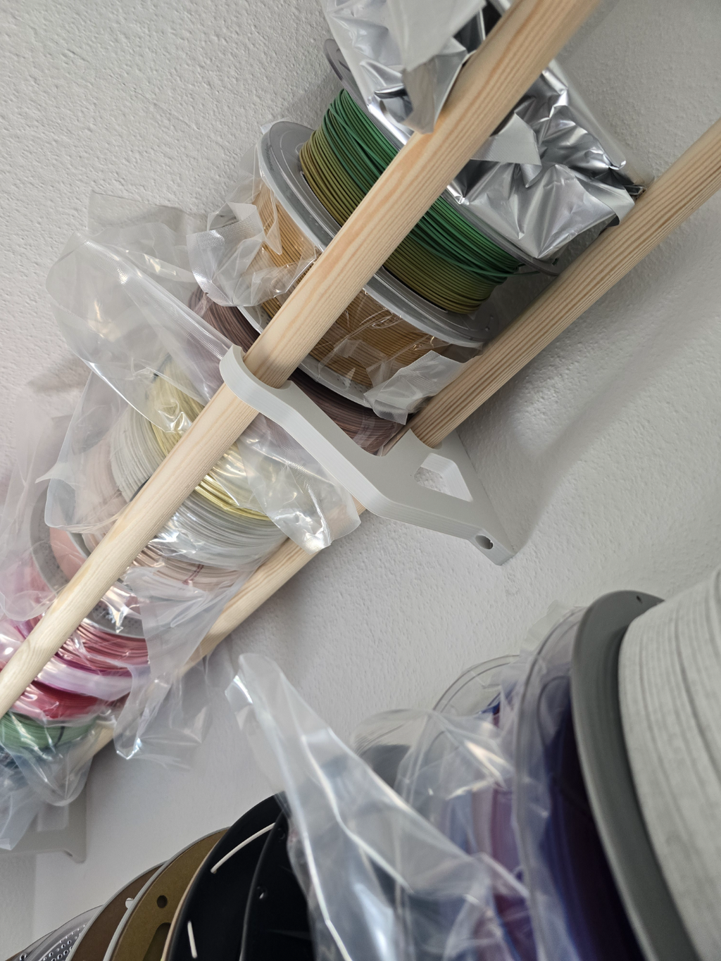 Filament Shelf for 28mm (~1.1 inch) rod/dowel/wood