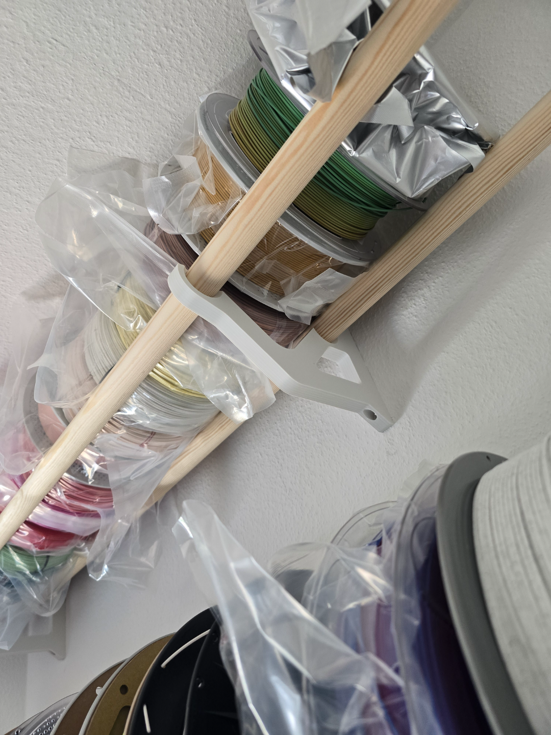 Filament Shelf for 28mm (~1.1 inch) rod/dowel/wood