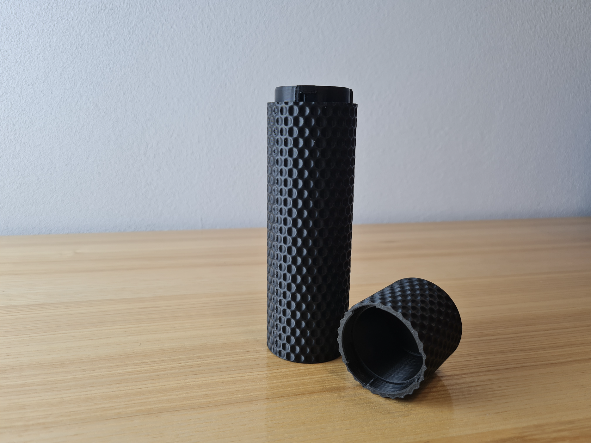 Golf ball surface container /box
