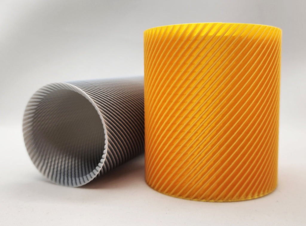 ⇗⇗ Mesmerizing Vase Set - Twisted