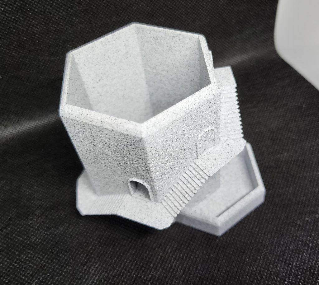 Hex Castle Planter w/ drainage 🜲
