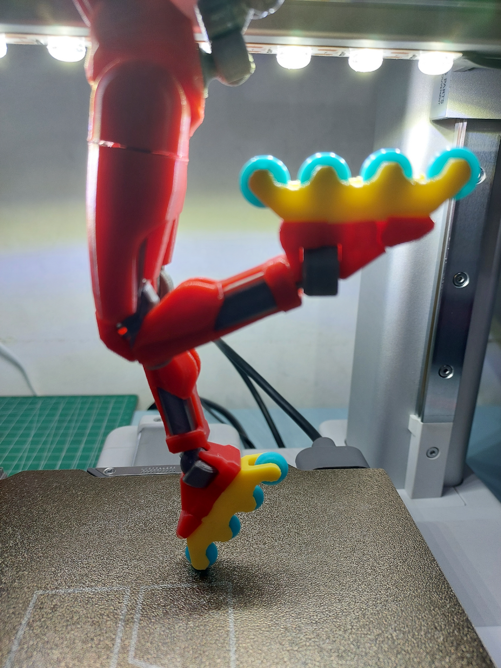 DUMMY 13 INLINE SKATES 100% AND 150% SCALE