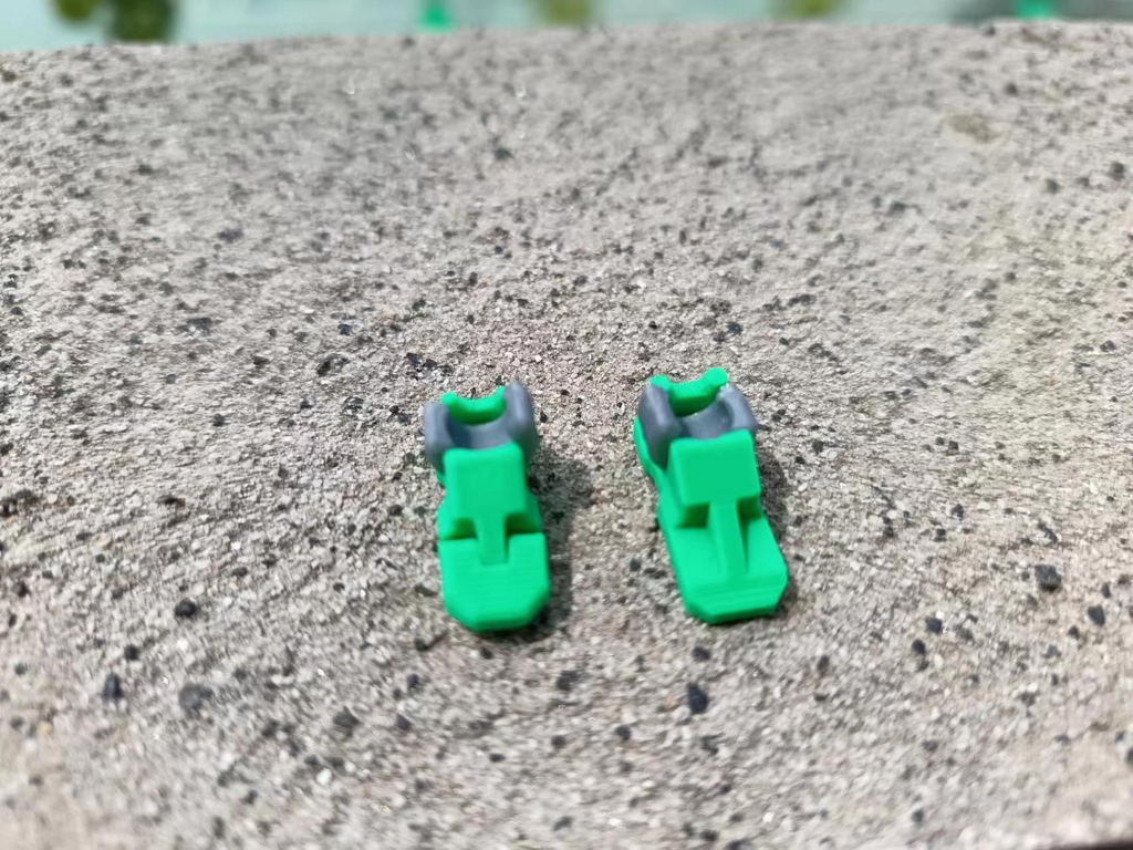 DUMMY 13 Magnetic Foot