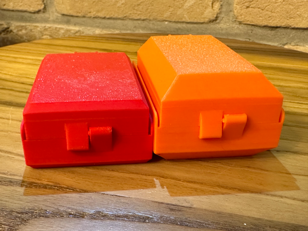 Pill Box with Integrated Cutter-Scraper Blade
