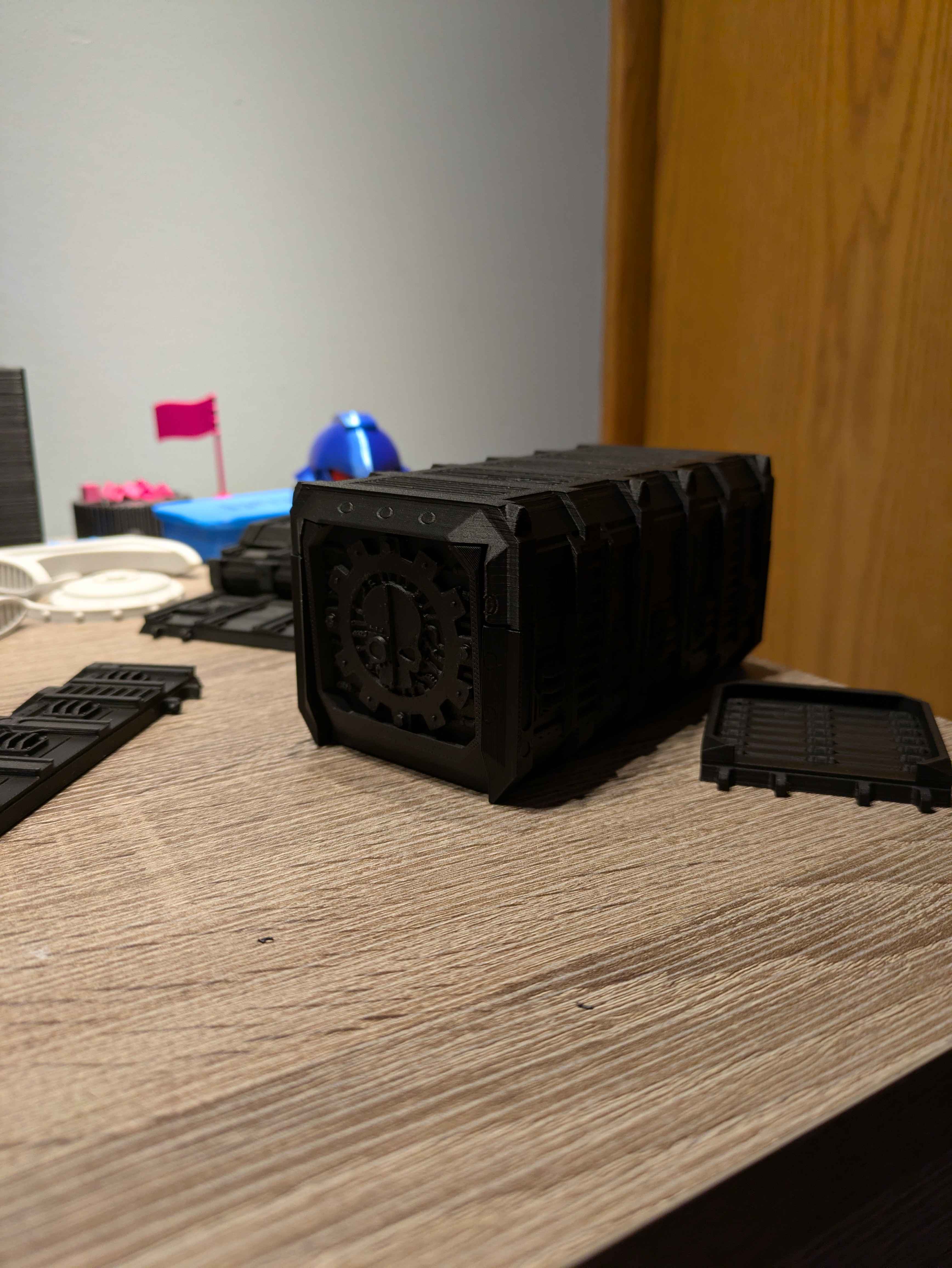 Wargaming Terrain: folding Shipping Containers
