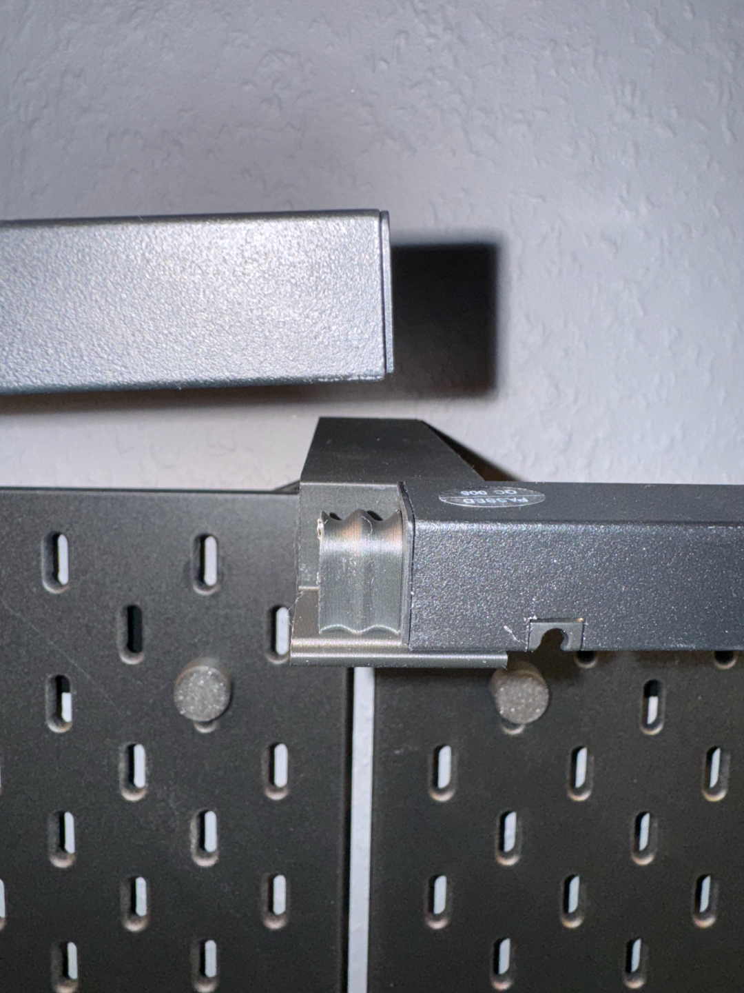 Skadis Skydrag holder
