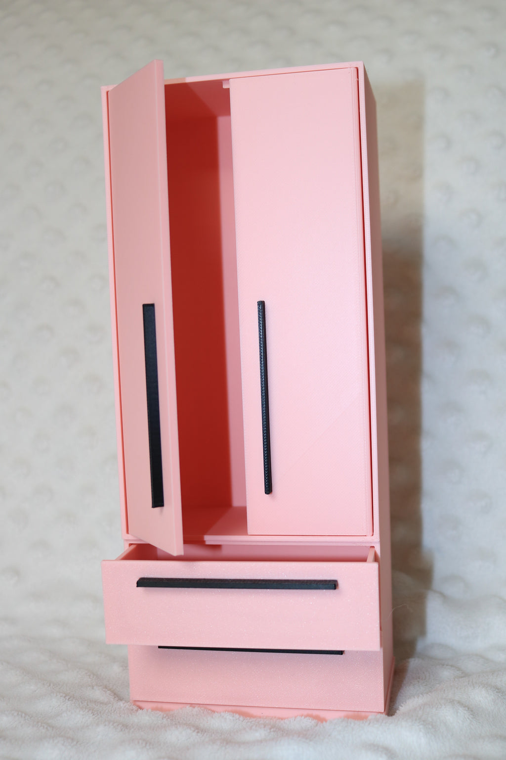 Dollhouse furniture - Wardrobe