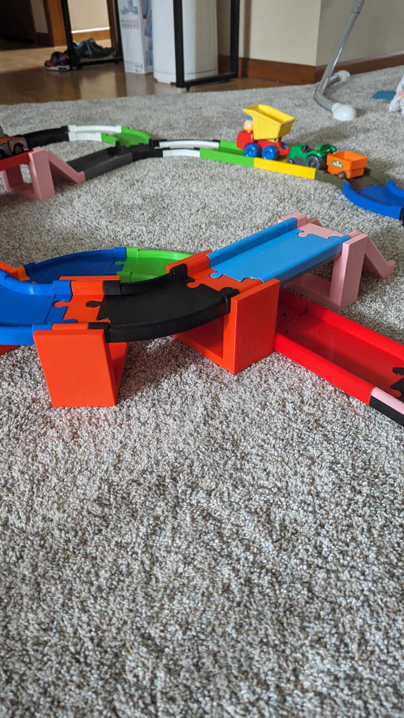 Kids/Toddlers Play Road, Ramps and Car Tracks