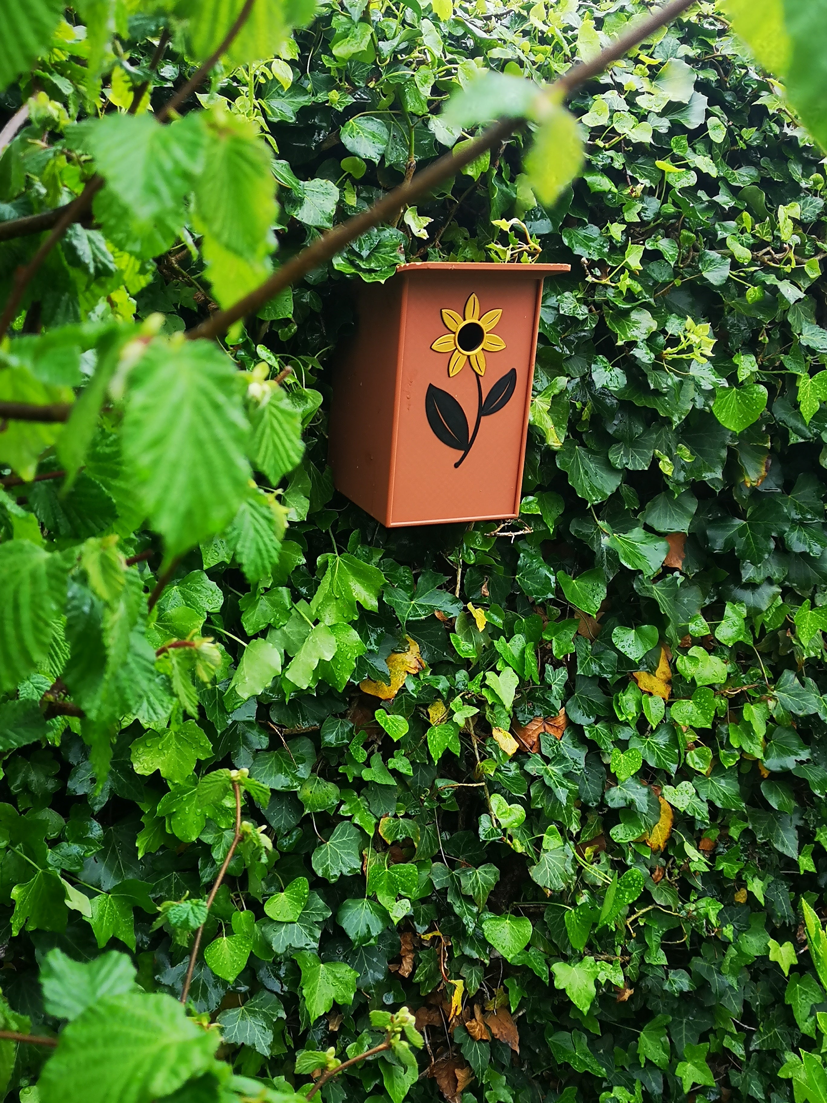 Specific birdhouses for tits and redstarts