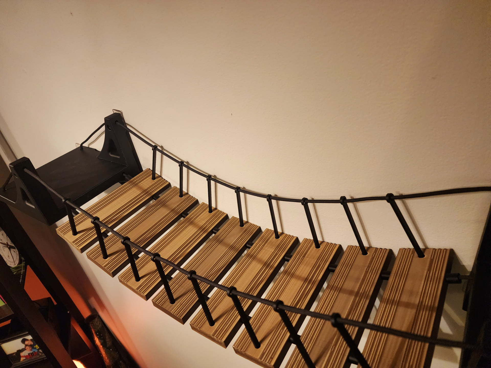 Heavy-Duty Cat Suspension Bridge (Wall Mounted)