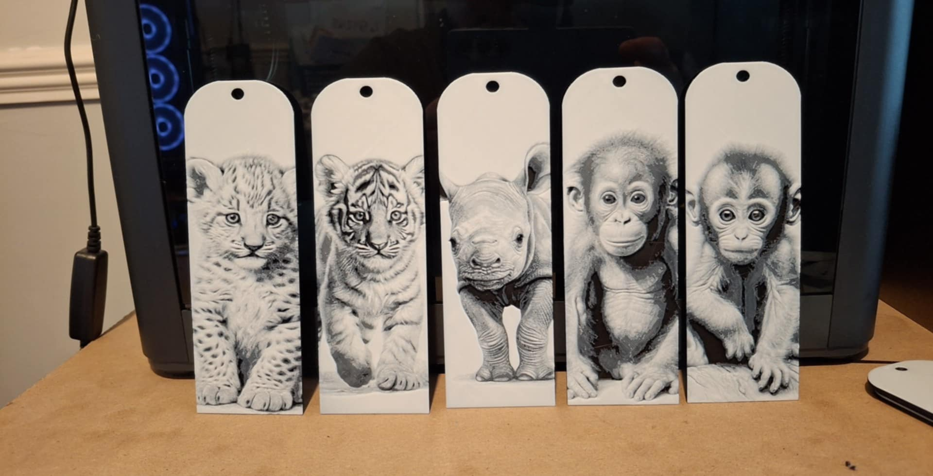 set 2 - Jungle animal bookmarks - greyscale