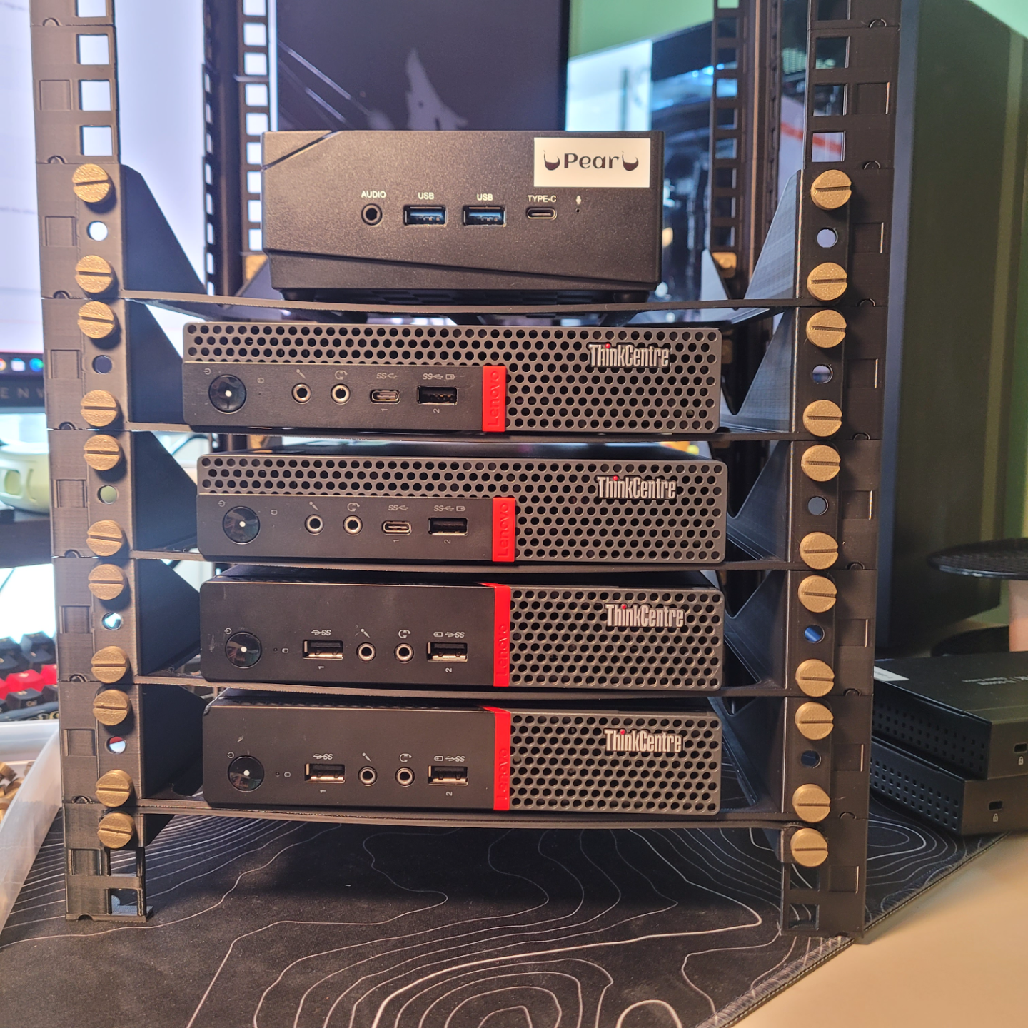 Modular DIY Server Rack