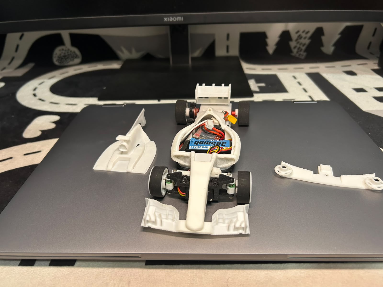 F1-T 1/28 rc chassis