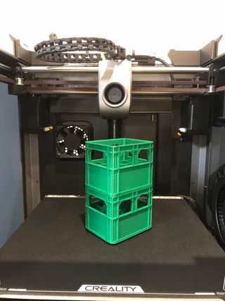 Customizable & stackable beer crate for batteries