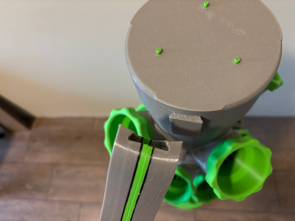 Hydroponic tower light kit