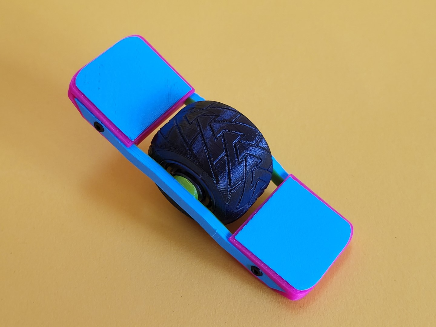 Finger Skateboard (One-Wheeled)