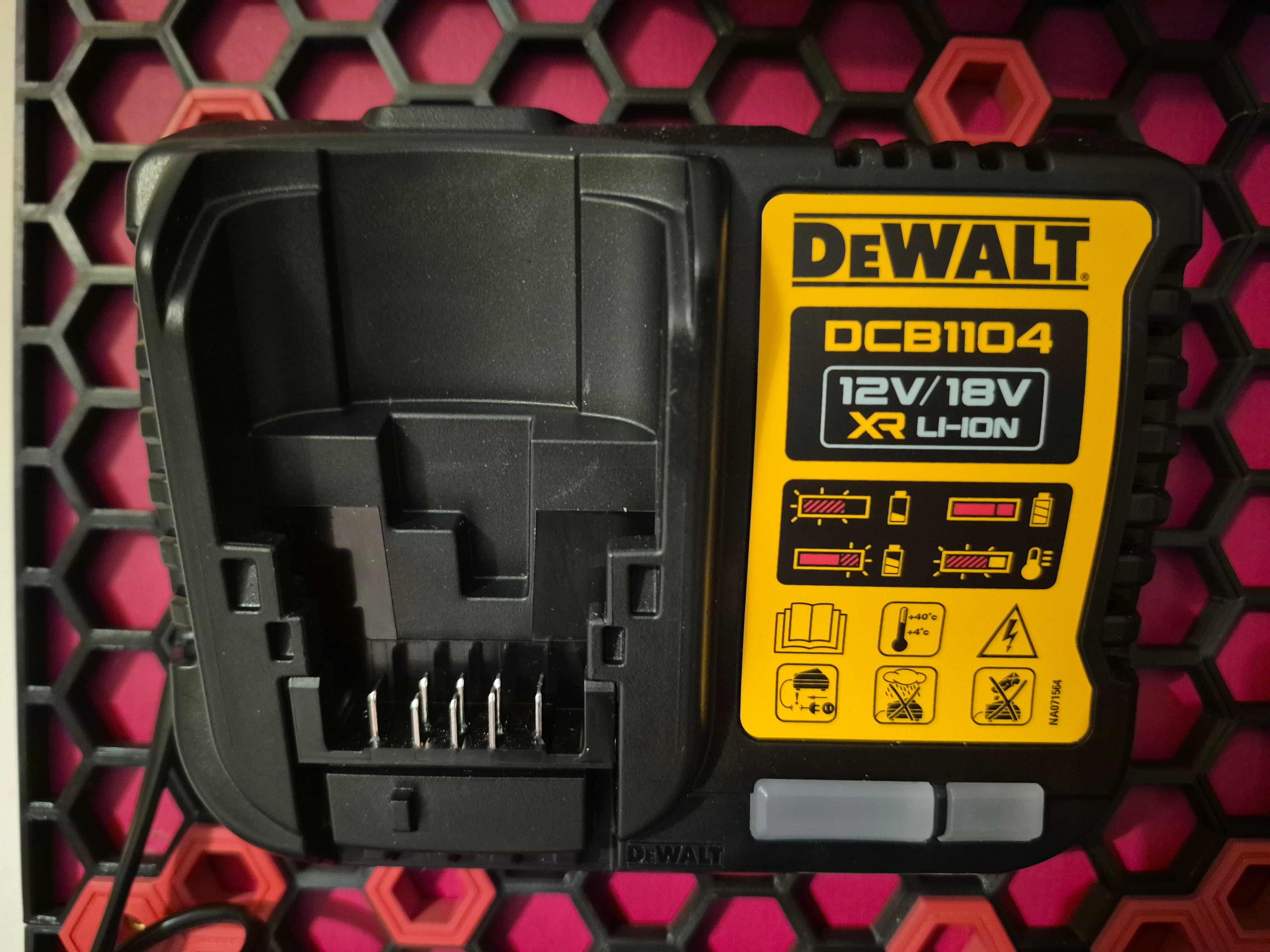 DeWALT DCB1104 Battery Charger HSW Mount