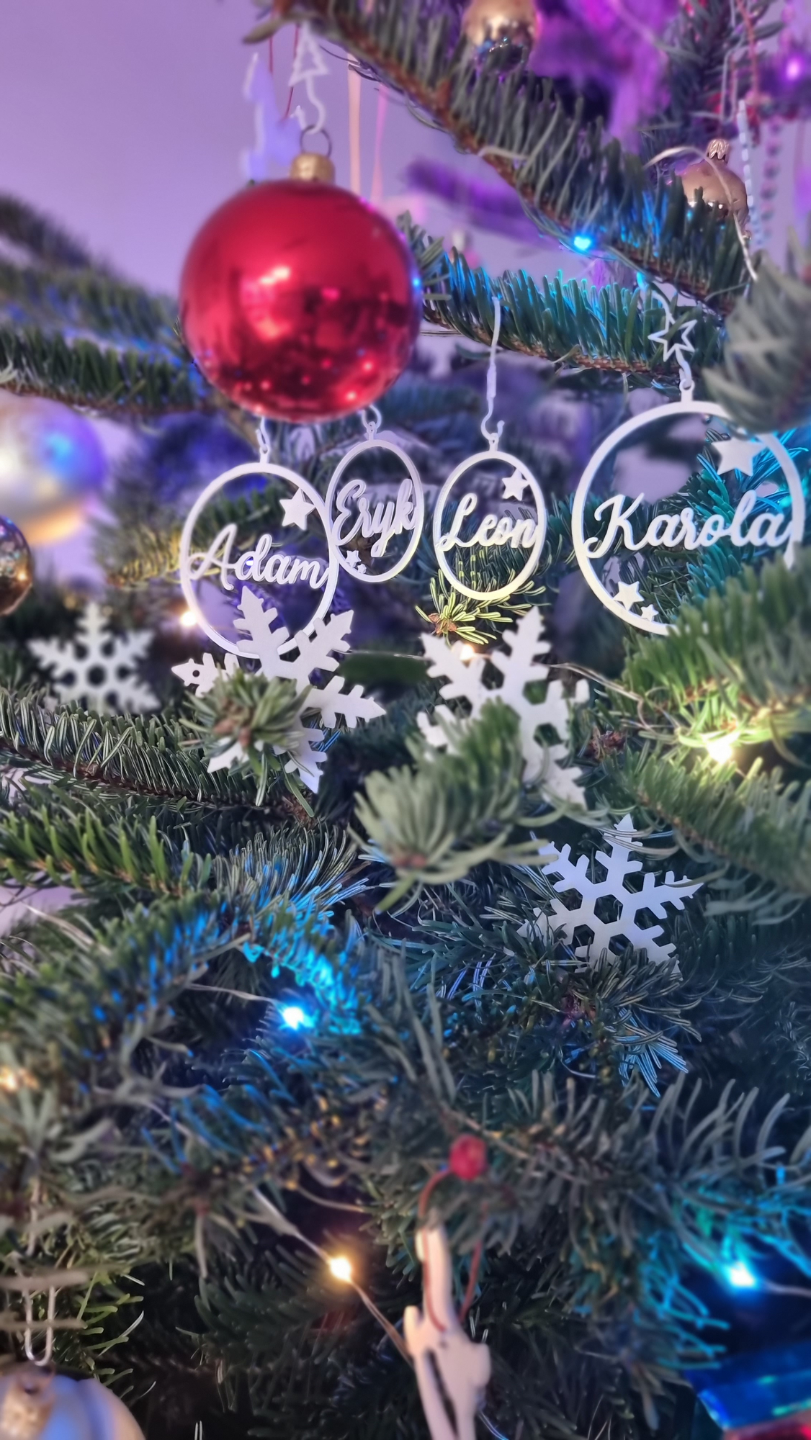 Christmas baubles with names