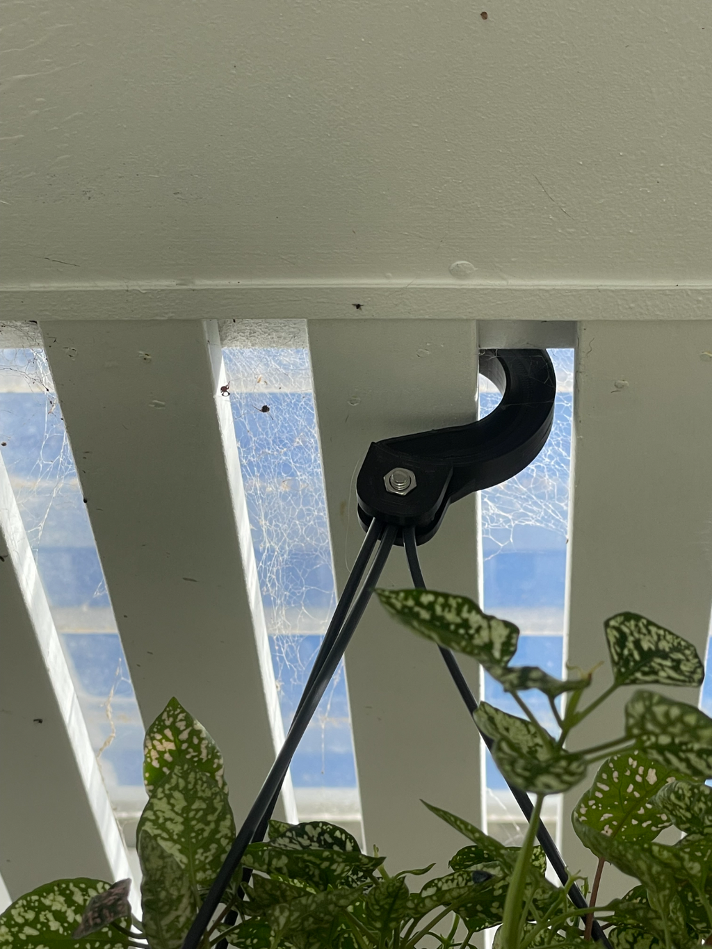 Hanging Basket Repair Parts - Hooks & Hangers