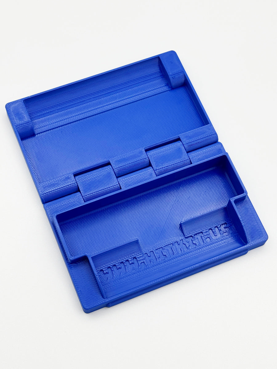 Tokédex- a clamshell cigarette/joint+ lighter case