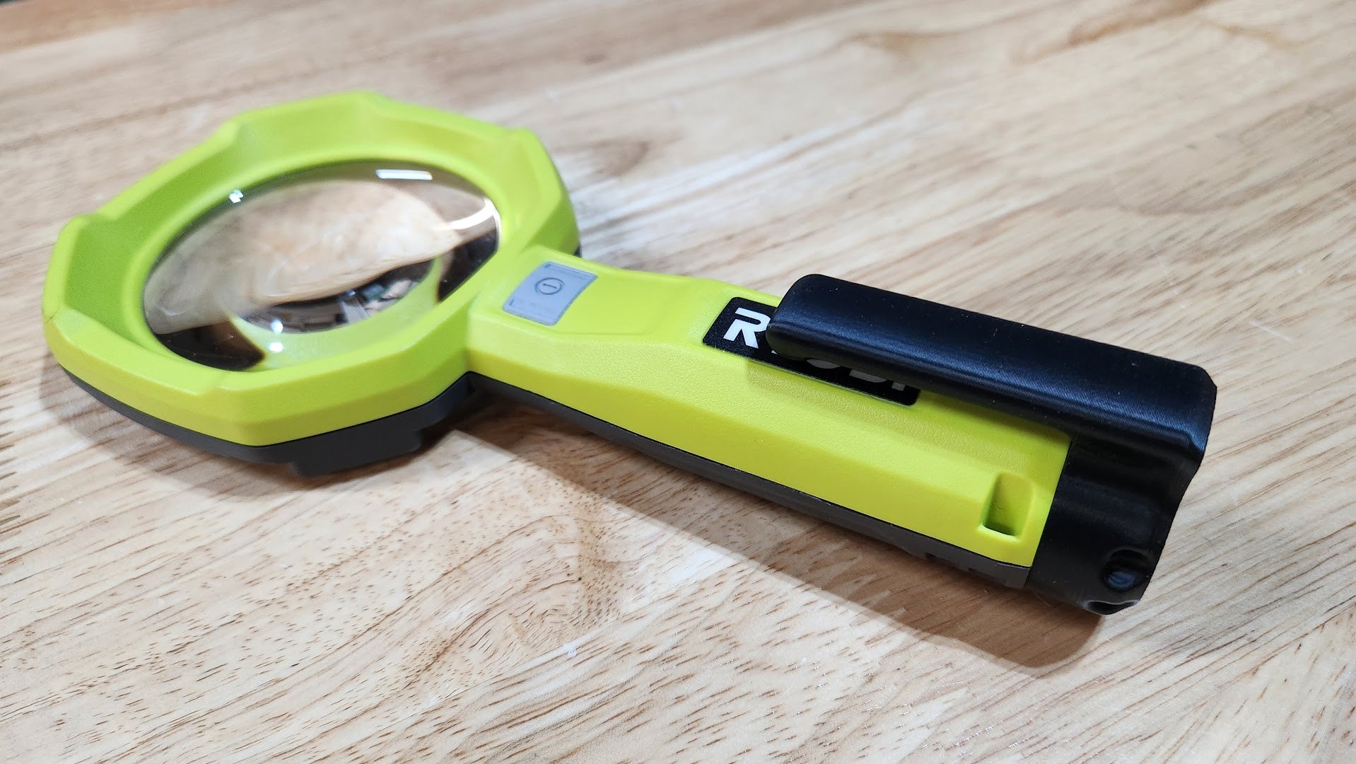 Ryobi 4V USB Lithium Belt Clip