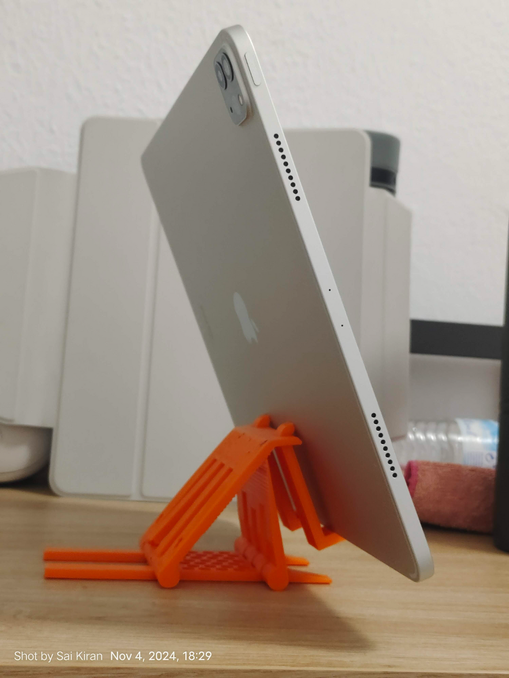 Angle adjustable Phone/IPad stand for video calls