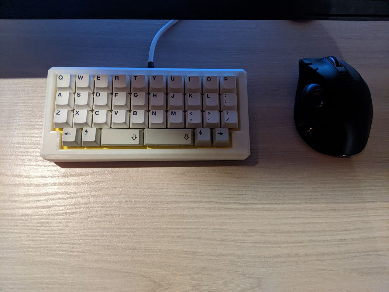 PetruziaMini - 40% Handwired Mechanical Keyboard