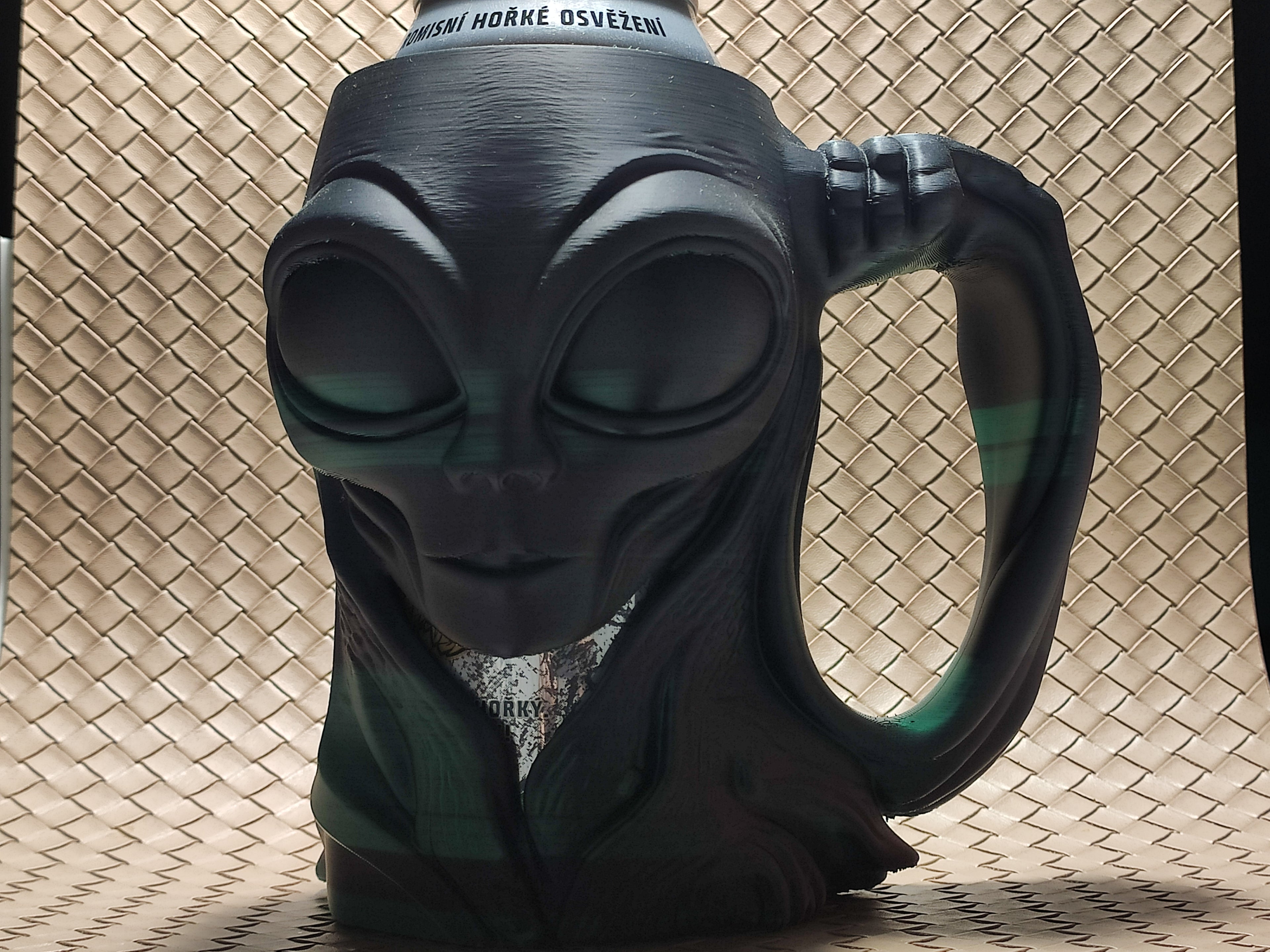 Alien (The Grey) Can Holder / Beer mug