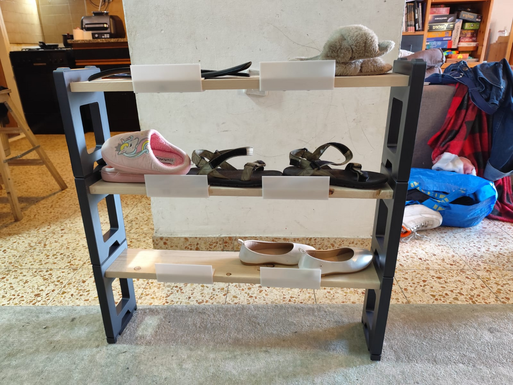 Modular shoe rack / stackable shelves