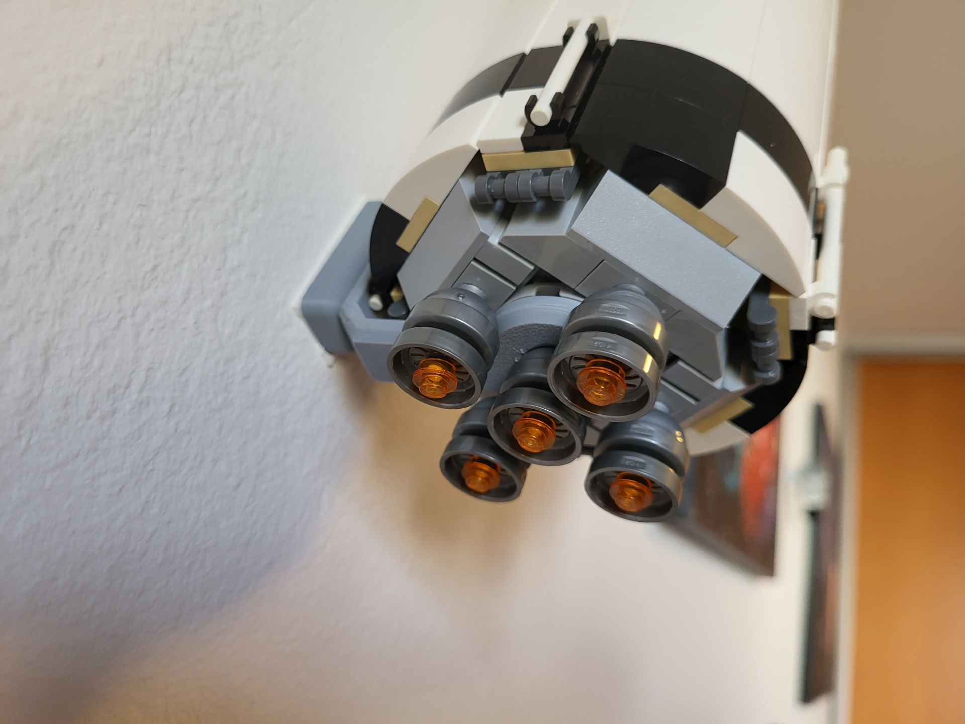 Brick Saturn V invisible wall mount