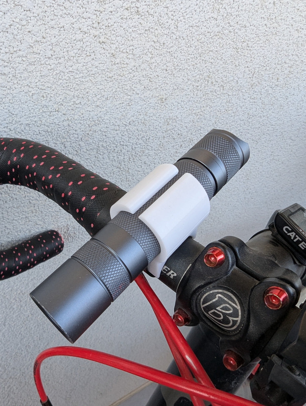 bicycle flashlight holder (Convoy S2+)
