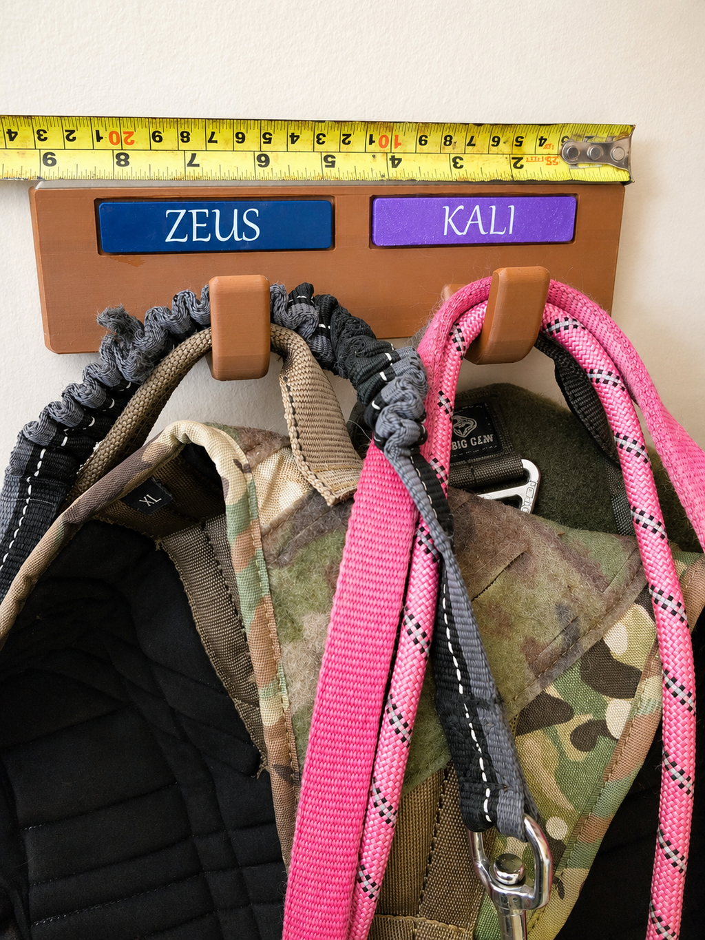 Customizable Multi-use Hanger