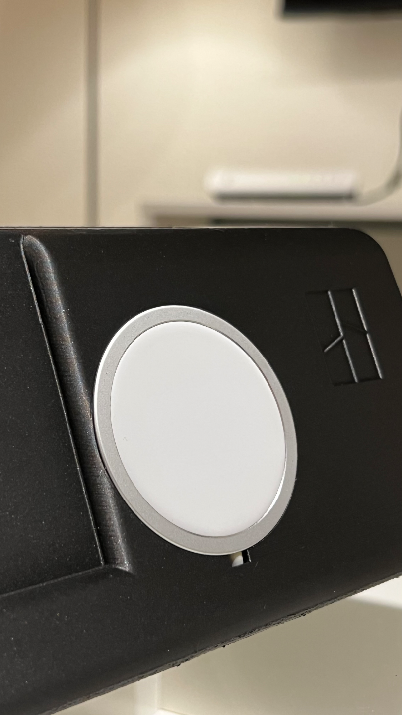 iPhone Standby magsafe