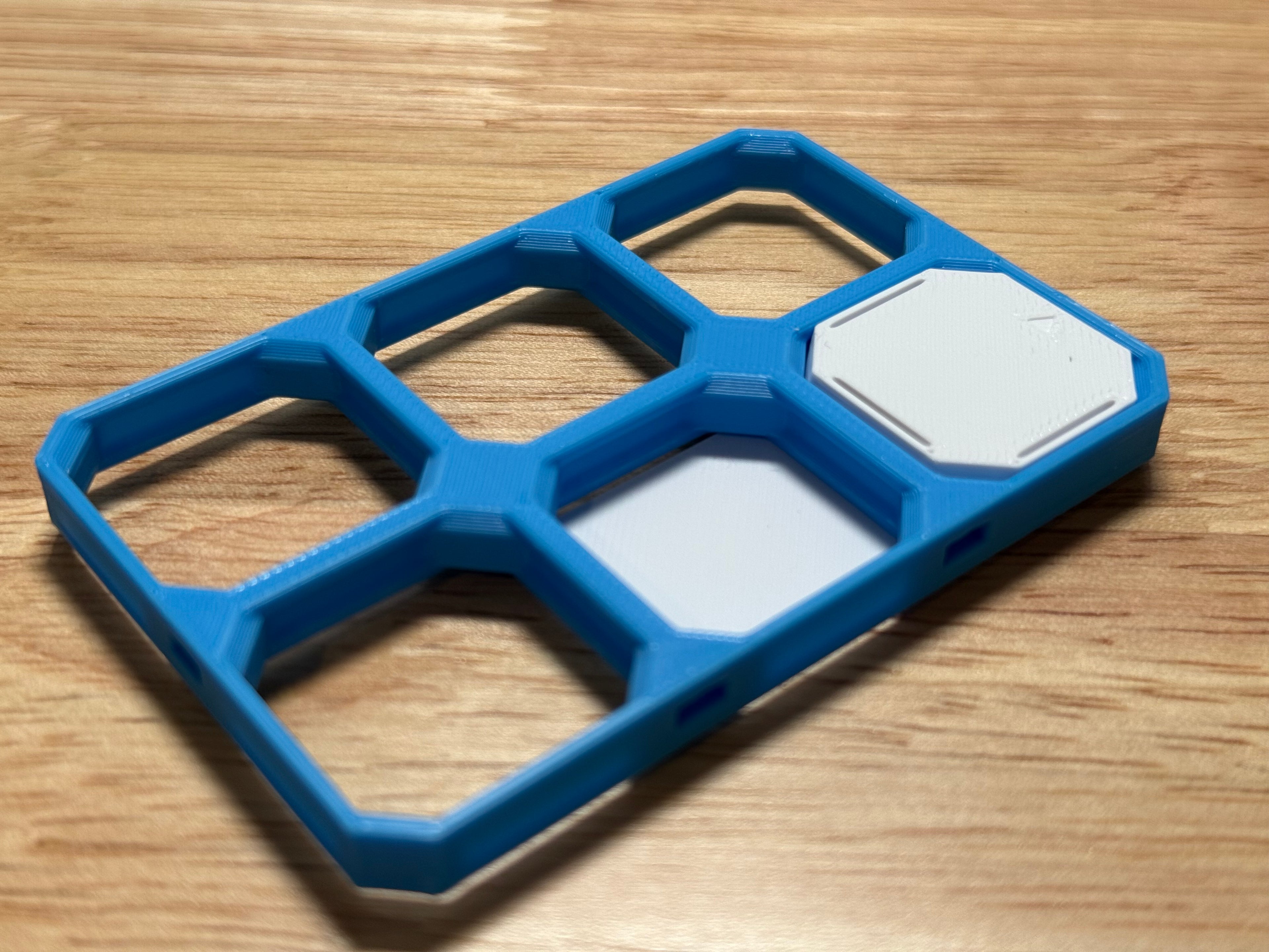 openGrid - Adhesive Wall Mount