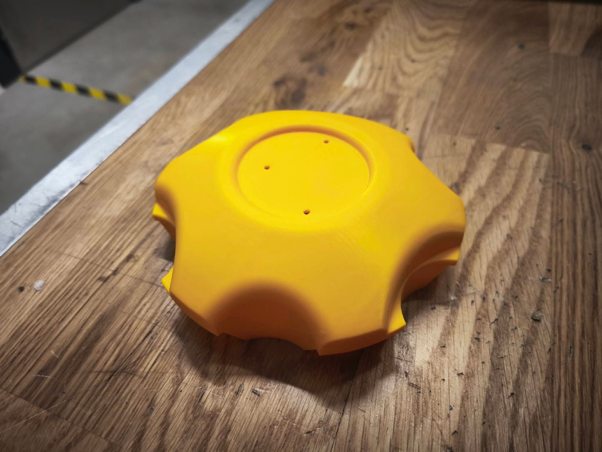 Toyota Hilux center cap