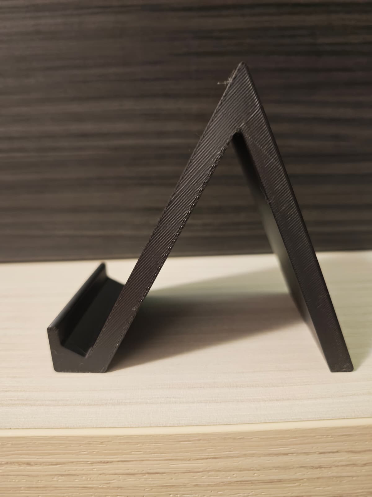 Alien UFO Phone Stand (simple build)