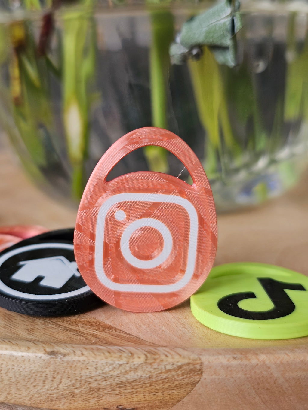 Stylish NFC Keychains - COMMERCIAL FREE