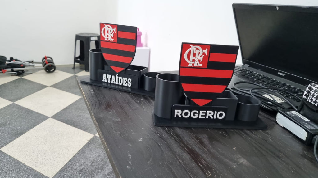 Porta canetas flamengo editável
