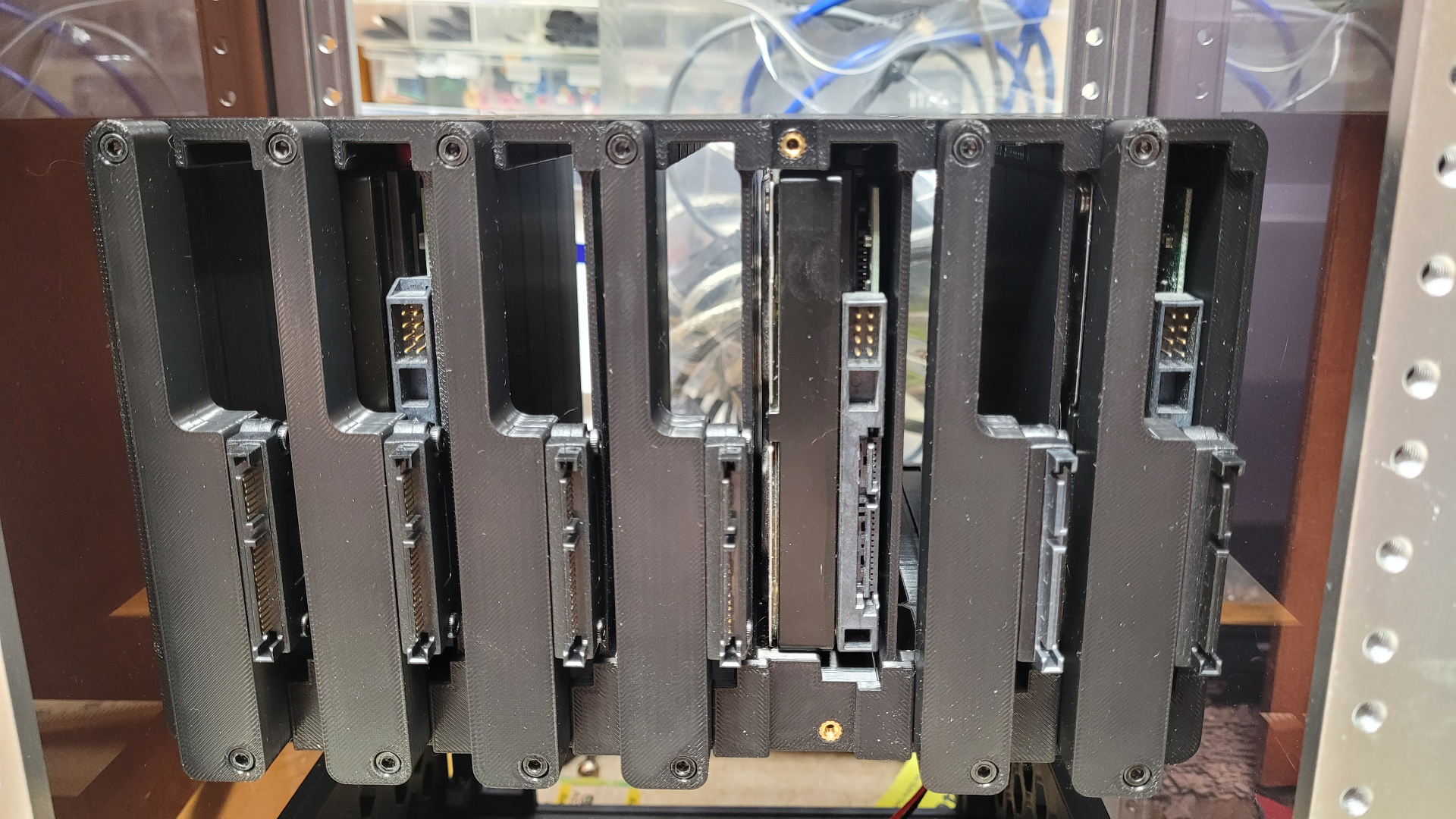 Seven bay NAS shelf for 10 inch mini rack, 3U