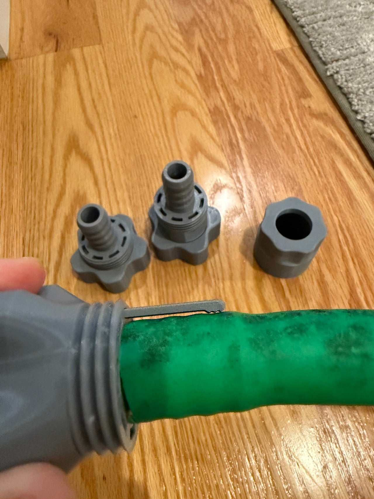 Garden Hose Healer: Female fittings