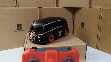 Cyber Van - VW Combi - Cyberbrick - RC