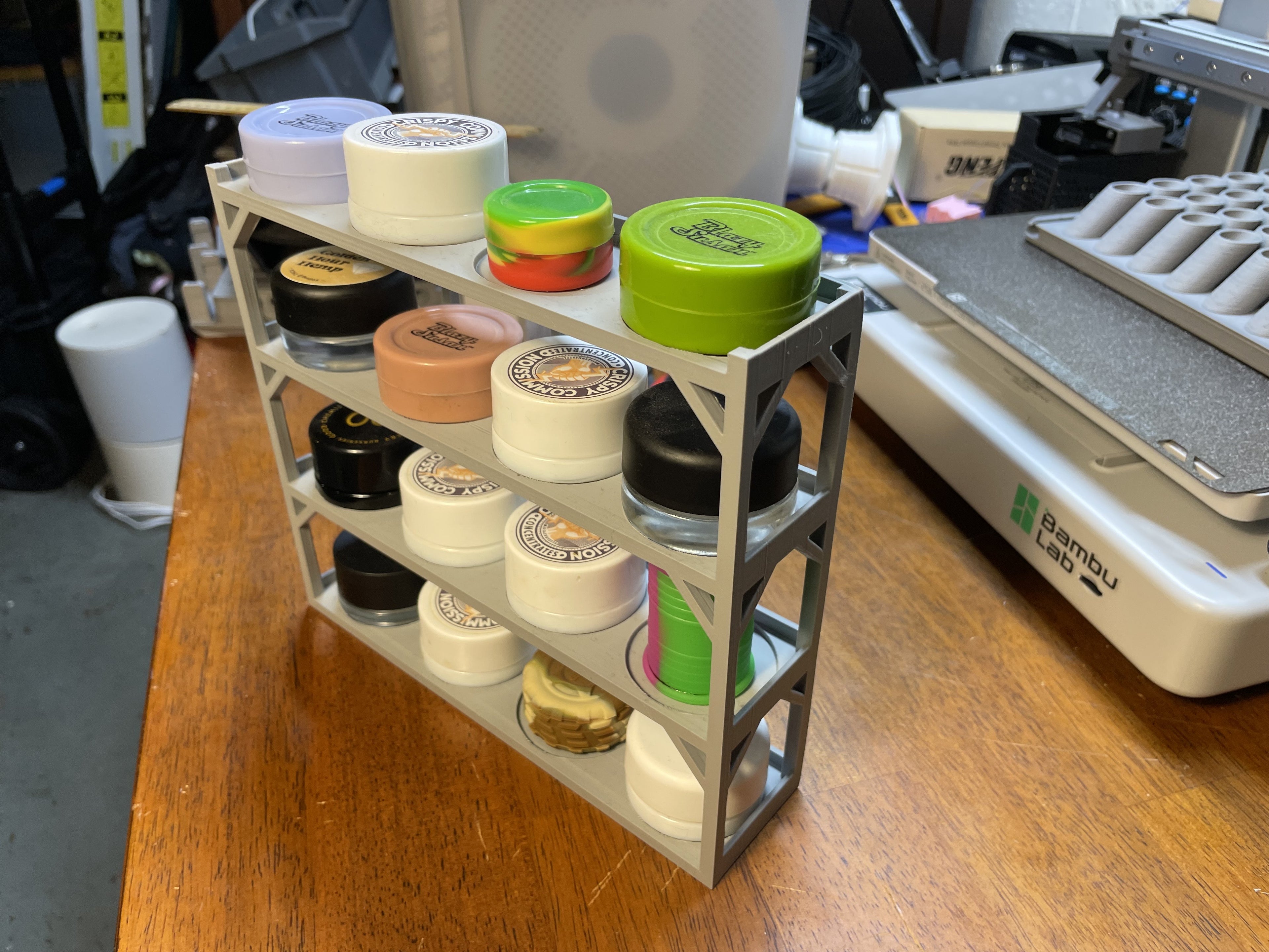 Makeup / Dab Jar Display With Shelves