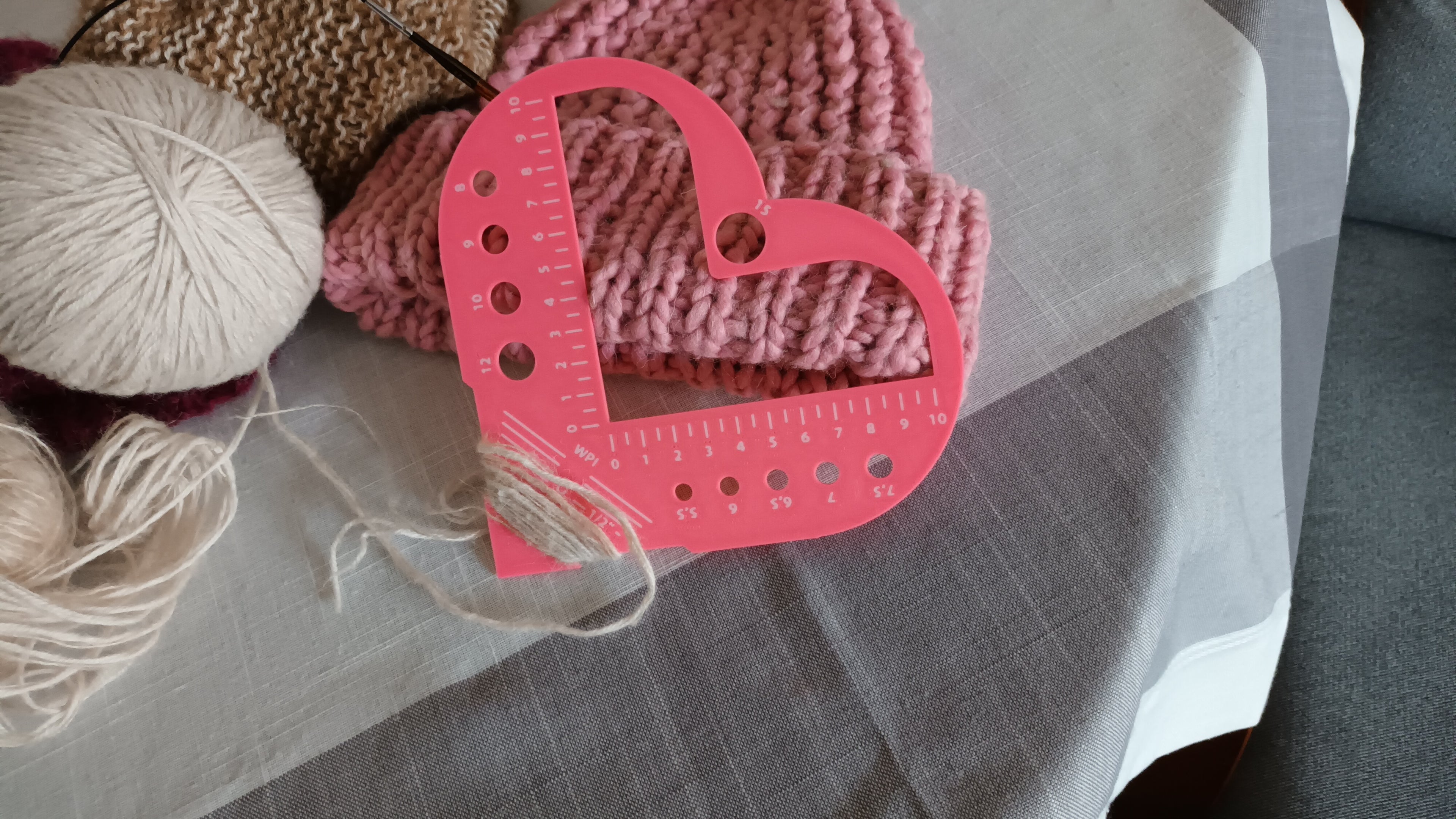 Heart Knitting Gauge & WPI Tool (3-Swap/0-Waste)