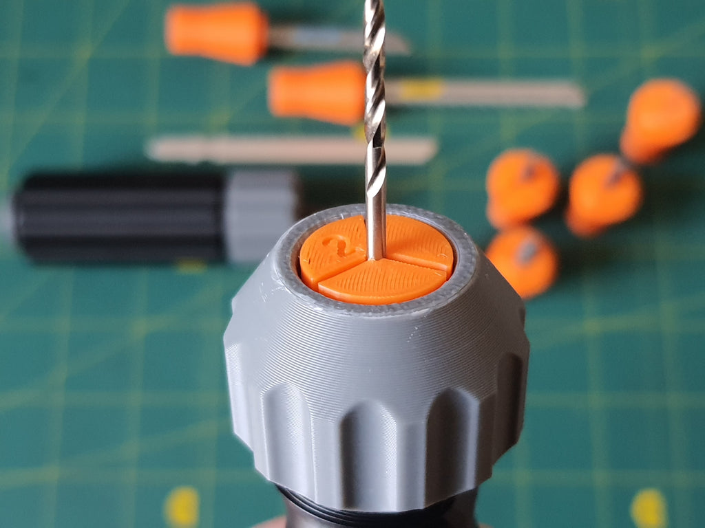 Universal ergonomic screwdriver