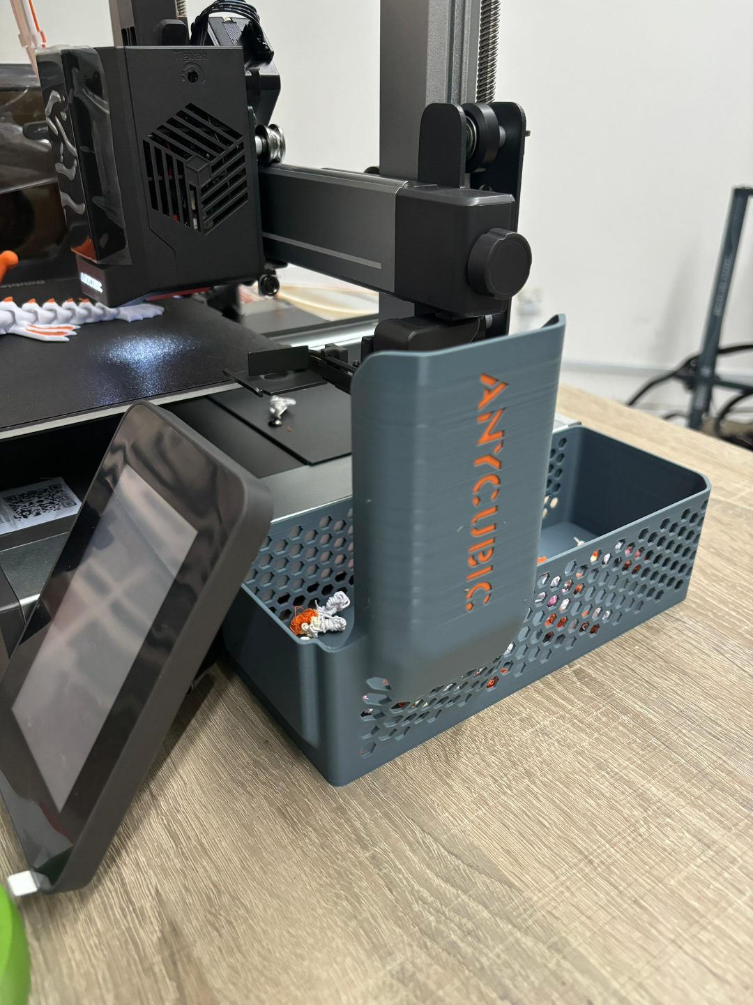 Kobra 3 Anycubic Poop Basket Multicolor