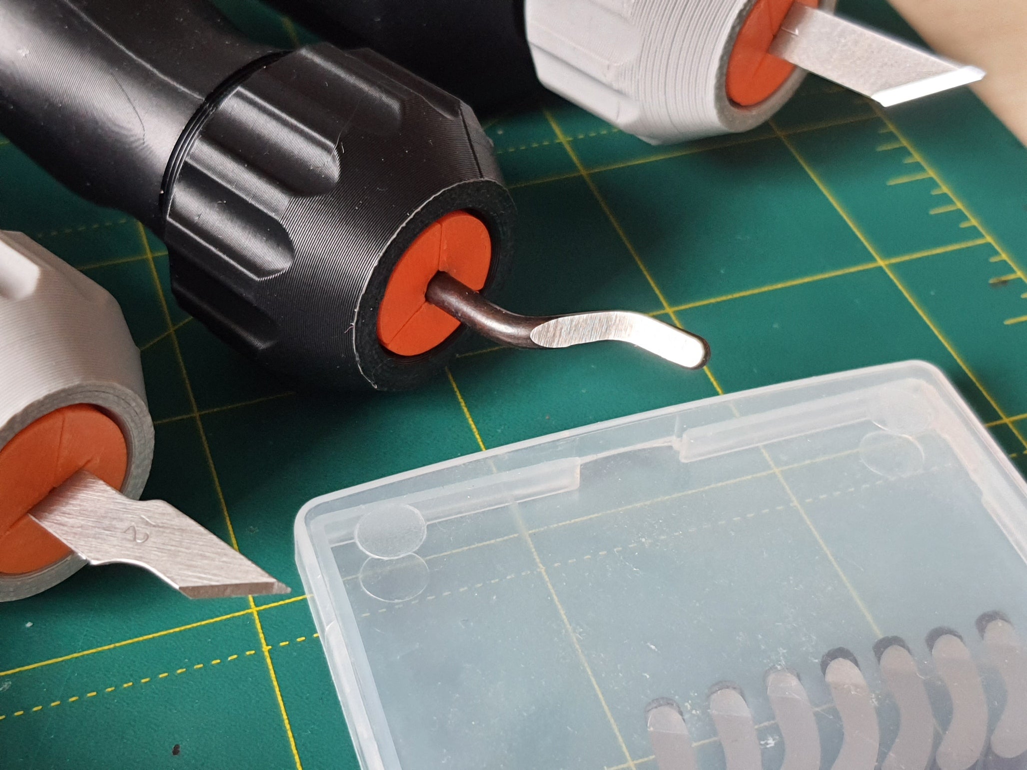 Universal ergonomic screwdriver V2