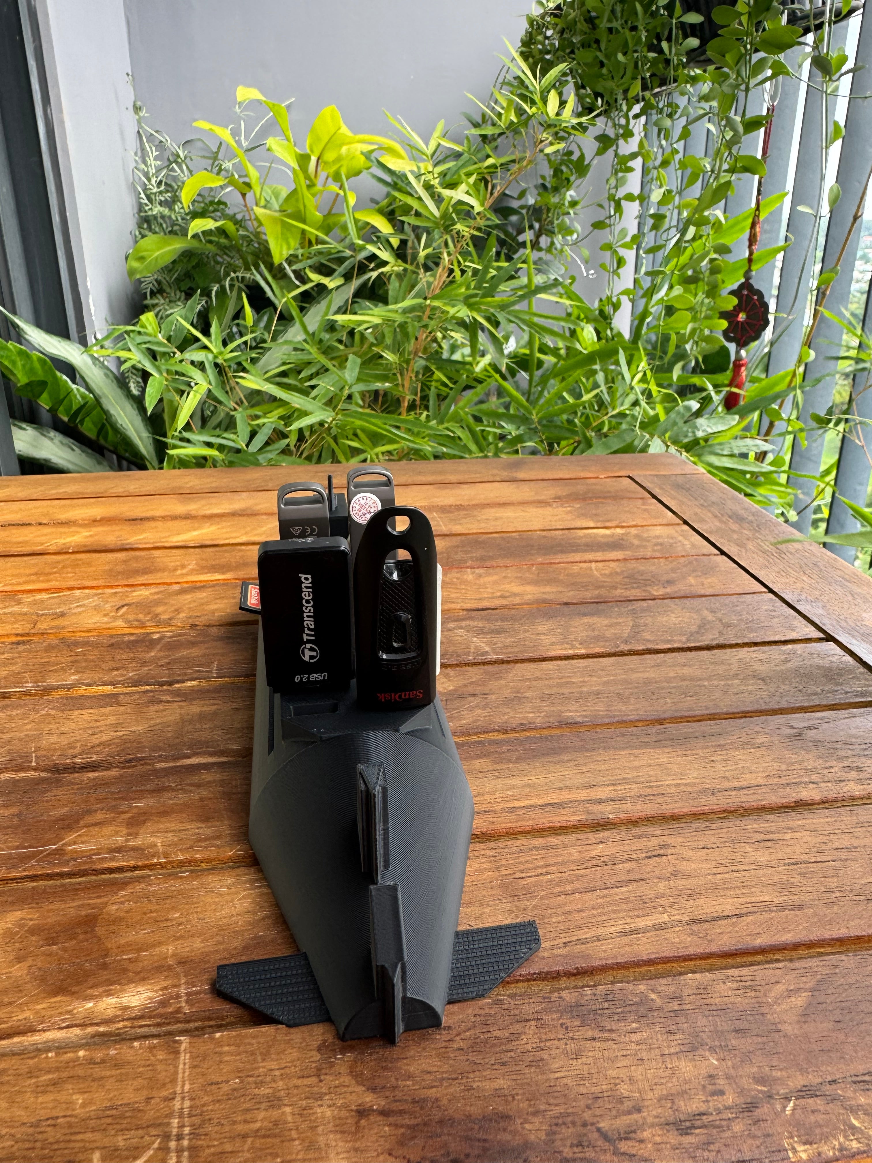 USB and SD Card Holder Submarine