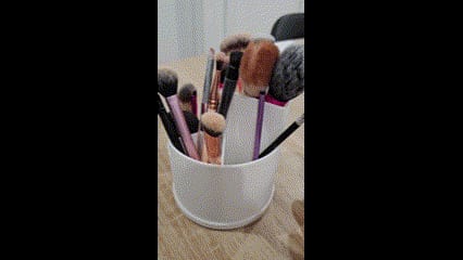 Makeup Brush Holder with Lid