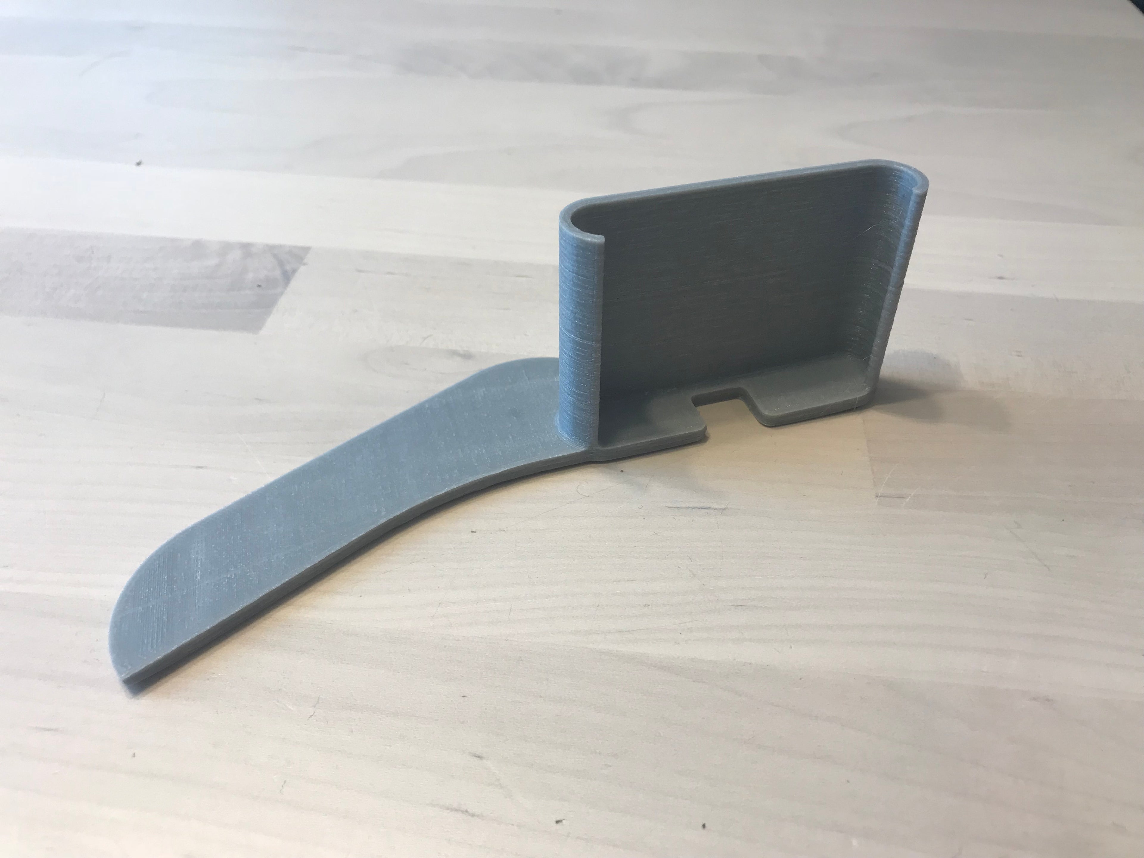 iPhone 7 Car CD-Slot Mount